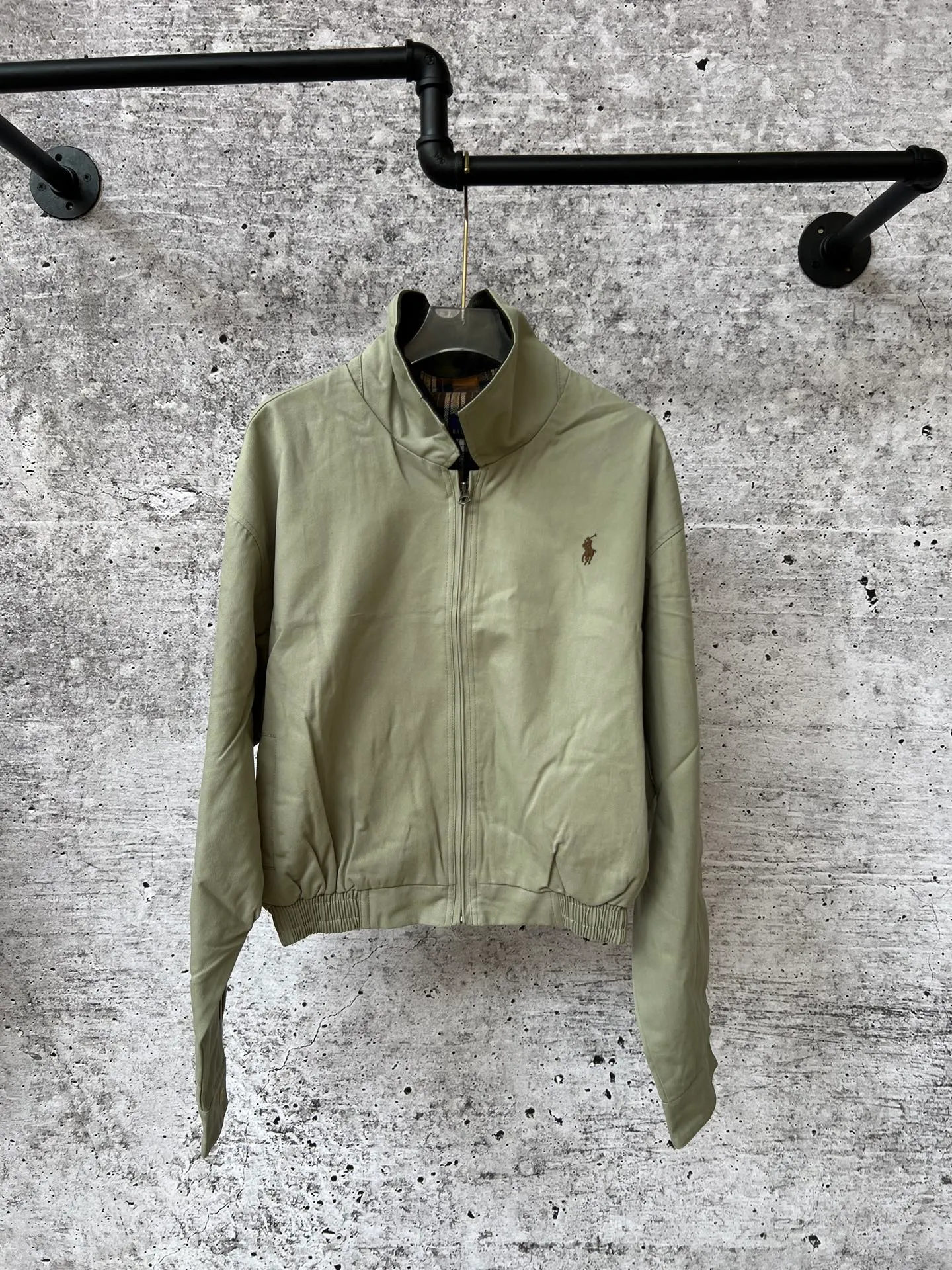 P310 Ralph Lauren women's autumn short wide jacket, short wide version with loose bust, elongated upper body effect, lining with plaid fabric, corduroy contrast collar added to the collar to make it more personalized, imported embroidered pony logo, fine workmanship and customized hardware accessories